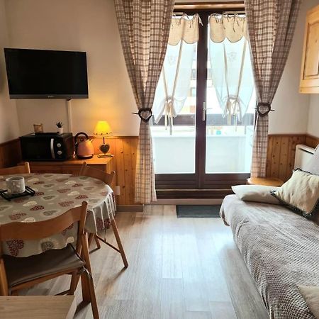 Bel Appartement Samoens La Cour Classe 2 Etoiles Exteriör bild